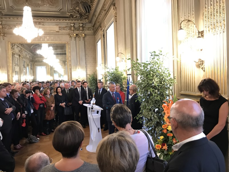 Remise de la Légion d'Honneur à H Chardonnet